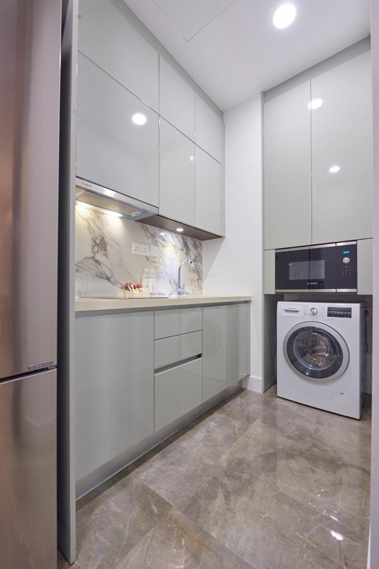 The Face Style Hotel Kuala Lumpur Bagian luar foto A modern laundry room